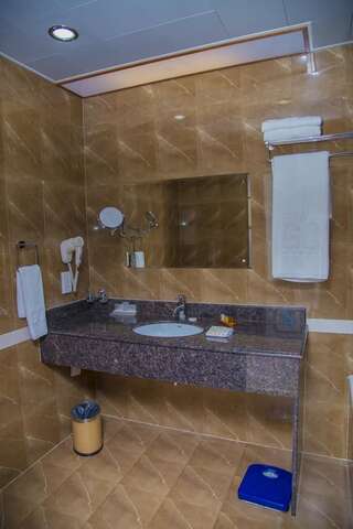 Курортные отели Golden Coast Баку Люкс-1